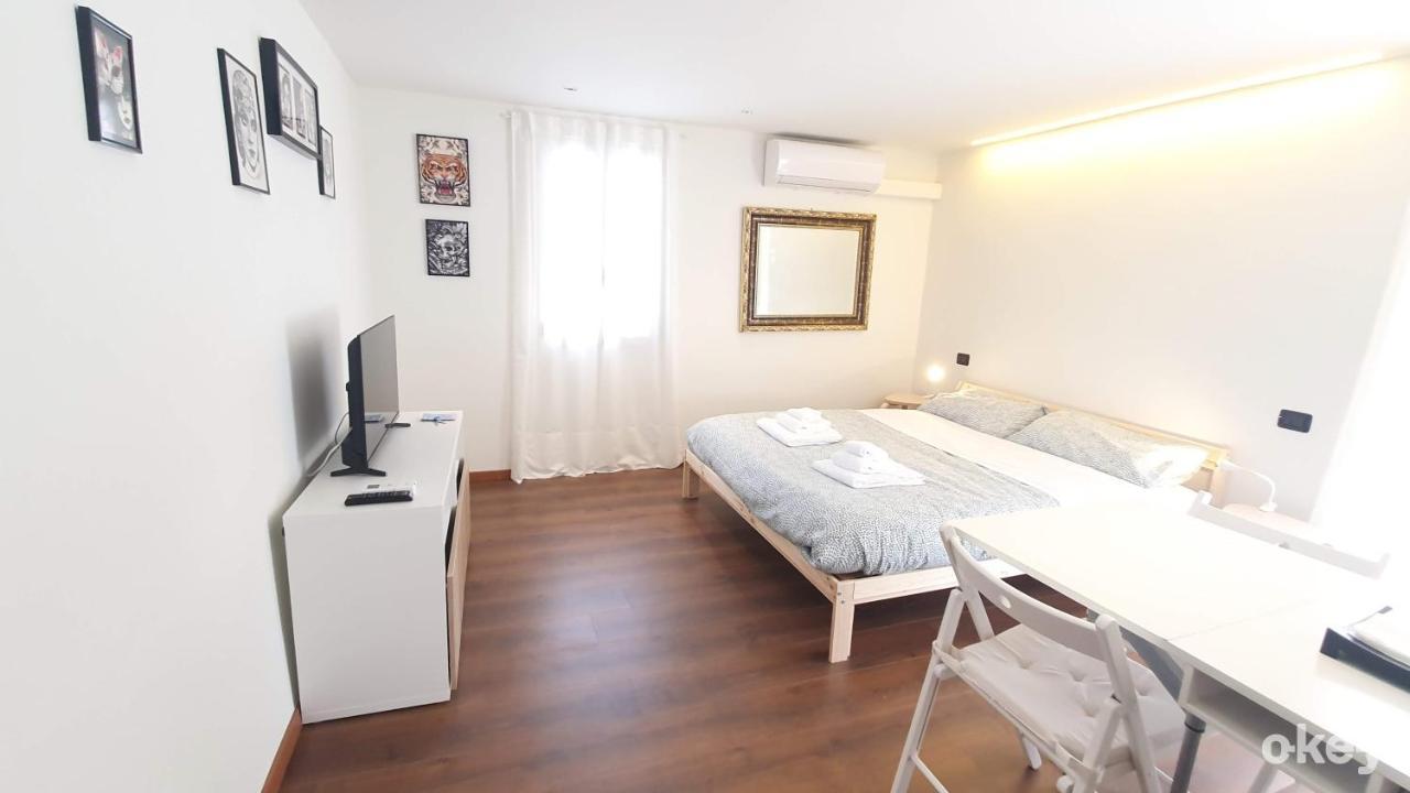 La Terrazza Tra I Tetti Studio - Bari Centro Lejlighed Eksteriør billede